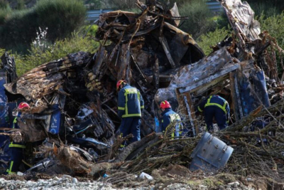 Τέμπη: Ανατριχιαστική μαρτυρία επιβάτη στο τρίτο βαγόνι