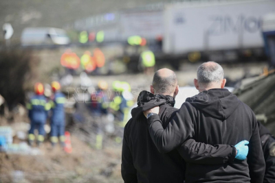 Ραγίζει καρδιές πατέρας αγνοούμενου: «Ψάχνω έστω ένα σταυρουδάκι, να ξέρουμε ότι είναι εκεί»