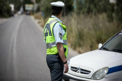 Τρεις συλλήψεις σήμερα στη Μυτιλήνη για οδήγηση χωρίς δίπλωμα και υπό την επήρεια αλκοόλ