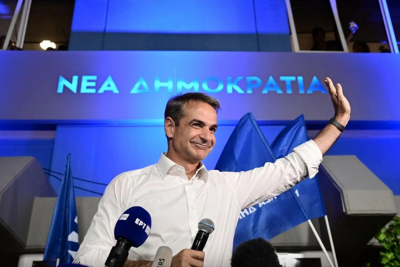 Μητσοτάκης: «Όλη η Ελλάδα είναι μπλε - Σήμερα είμαι πρωθυπουργός όλων των Ελλήνων»