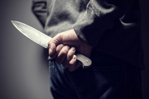 Λέσβος: 15χρονος συνελήφθη με μαχαίρι - Συνελήφθη και ο πατέρας του