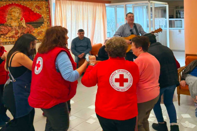 Ο Ερυθρός Σταυρός Μυτιλήνης προσέφερε χαμόγελα και στήριξη στους ηλικιωμένους του Πλωμαρίου