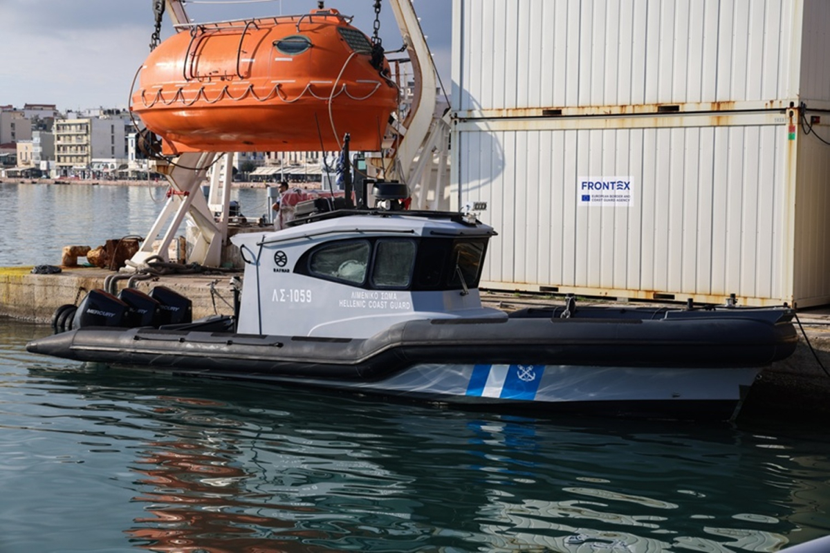 Χίος: Την ανέλκυση του σκάφους που μετέφερε τους μετανάστες διέταξε η ανακρίτρια