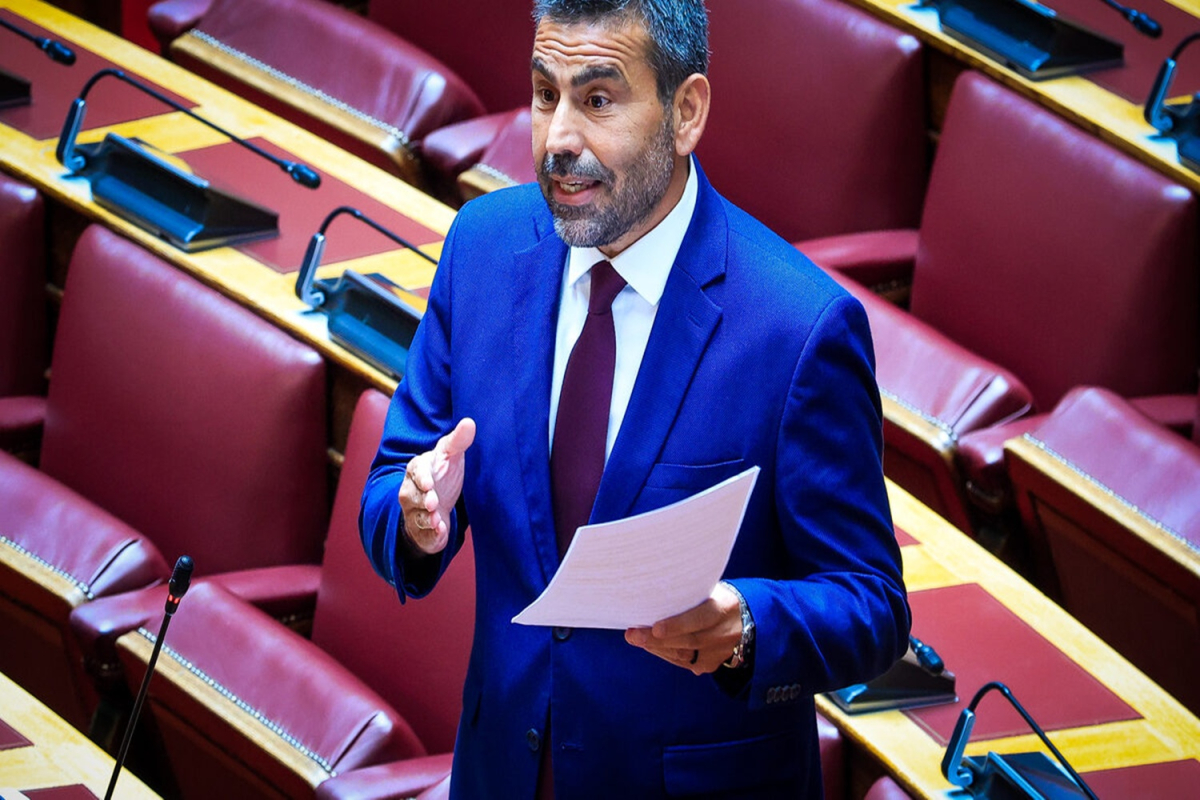 Γκάφα από βουλευτή του ΠΑΣΟΚ: Ζήτησε διαχωρισμό της Μυτιλήνης από τη Λέσβο (video)