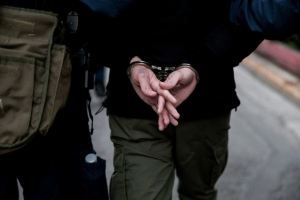 Πιάστηκε με κάνναβη και καπνό – Η έρευνα τον “έκαψε” στη Σάμο