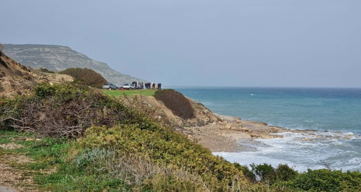 Χίος, εντοπισμός άνδρα χωρίς τις αισθήσεις του στη θαλάσσια περιοχή Γρίδια