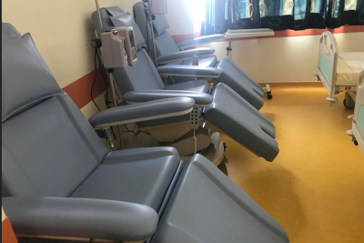 Χίος: 3 καρέκλες Χημειοθεραπείας από τον Μητροπολίτη