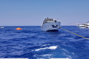 Λέσβος: Ακυβέρνητο σκάφος με επιβάτες από την Τουρκία!