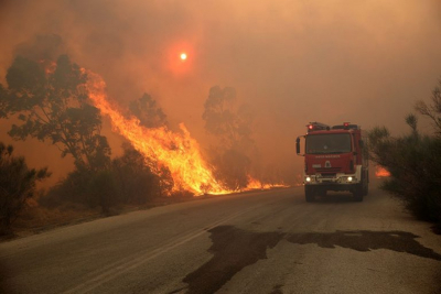 Φωτιά στην Πεντέλη - Νεκρός στη Παλλήνη: 80χρονος αυτοκτόνησε μόλις το σπίτι του περικυκλώθηκε από τις φλόγες