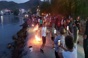 Βραδιά με Κλήδονα και Κάψαλα στα Μυστέγνα – Ζωντάνεψε ξανά η παράδοση!