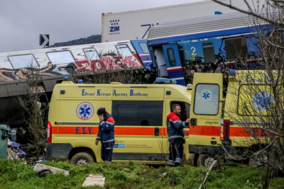 Τέμπη: Δραματικές ώρες,παραδίδονται οι σοροί στις οικογένειες