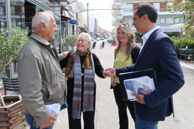 Μαζί με τον πατέρα του ο Ιάσων Πιπίνης στο Πλωμάρι