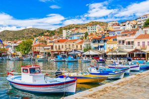 North Evia - Samos Pass: Έως 300 ευρώ για διακοπές - Ανοίγει σήμερα η πλατφόρμα στο vouchers.gov