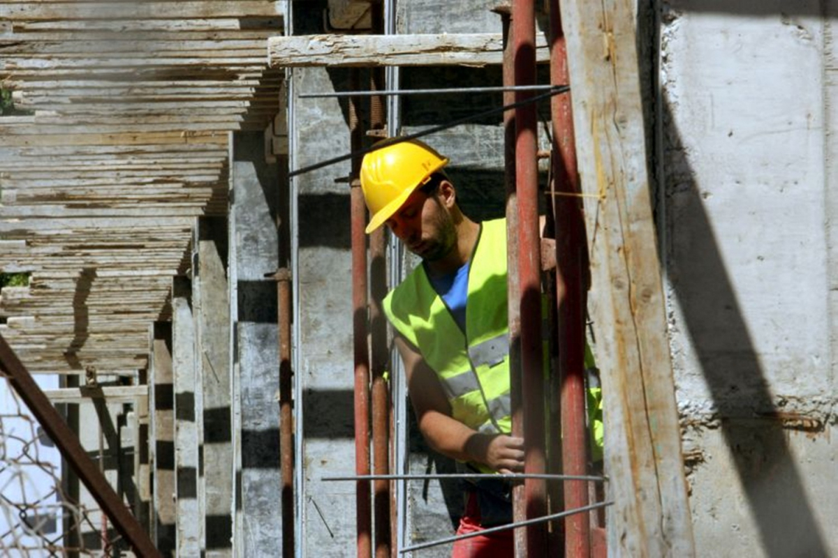 Φρενάρει η οικοδομική δραστηριότητα στο Βόρειο Αιγαίο