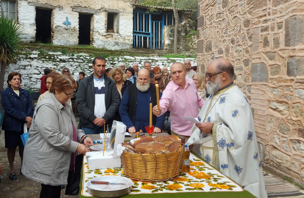Θρησκευτική κατάνυξη στα Μιστεγνά, λαμπρός εορτασμός των Αγίων Ακινδύνων