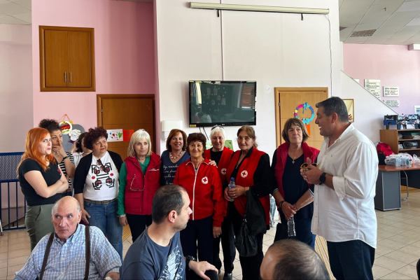 Επίσκεψη του Ερυθρού Σταυρού Μυτιλήνης στην Κυψέλη