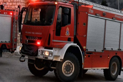 Φωτιά σε χαμηλή βλάστηση στη Μυτιλήνη