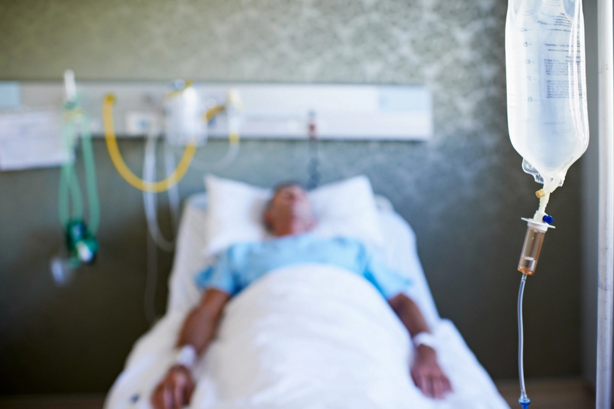 Δραματική έκκληση συγγενών 57χρονου σε κώμα: «Εξαιρέστε από την αναστολή τον νευροχειρουργό μήπως σωθεί ο άνθρωπος μας»