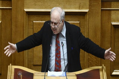 Λέσβος: Η κυβέρνηση έκανε “κωλοτούμπα” – Ο Παρασκευαΐδης καλεί σε δημοψήφισμα