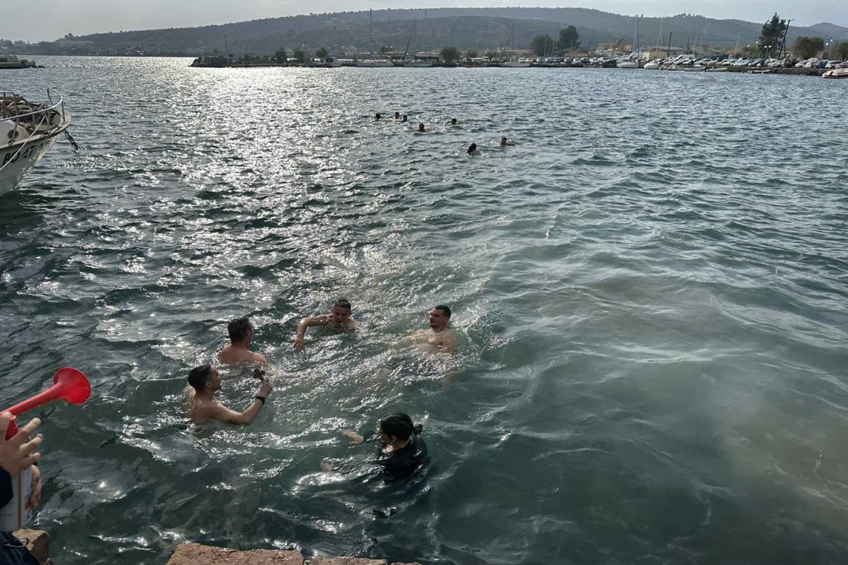 Πλημμύρισε κόσμο το λιμάνι, λαμπρά Θεοφάνια στην Παναγιούδα