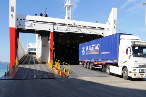 Πρόβλημα στην ακτοπλοϊκή σύνδεση της Λέσβου από Πειραιά προς Θεσσαλονίκη με πλοίο Ro Ro
