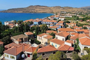 Πόσο κοστίζουν φέτος οι διακοπές στη Λέσβο σε Μυτιλήνη, Μόλυβο και Πλωμάρι